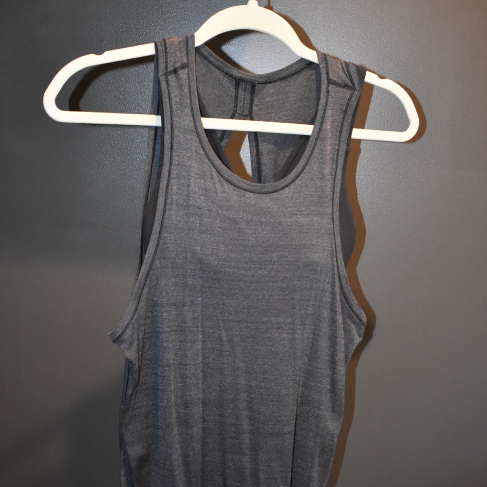 Gray Sleeveless Women's Top Lululemon-Built in Bra